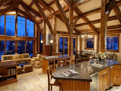 Five Bedroom Luxury Ski  Vacation Rental Home Colorado
